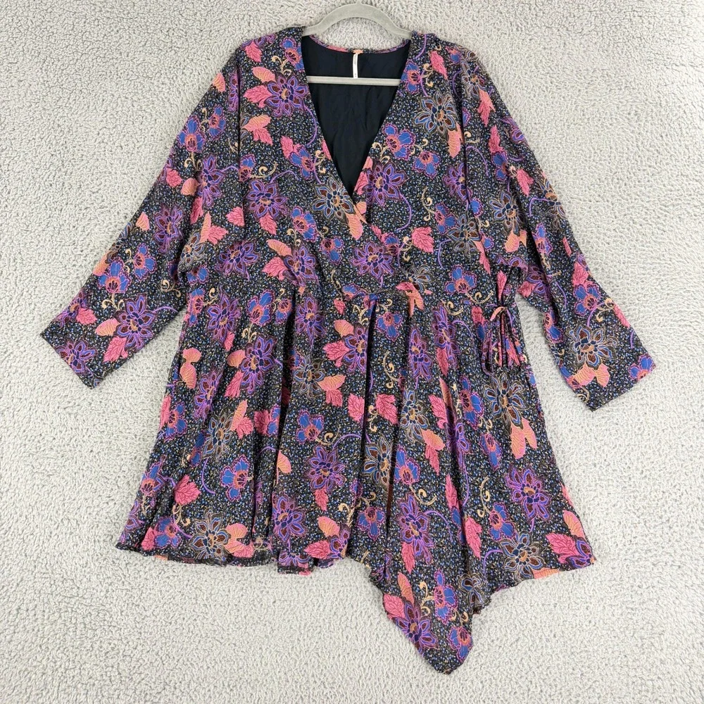 Free People Mini Dress Womens Medium Black Floral‎ Boho Wrap V-Neck OB1418794